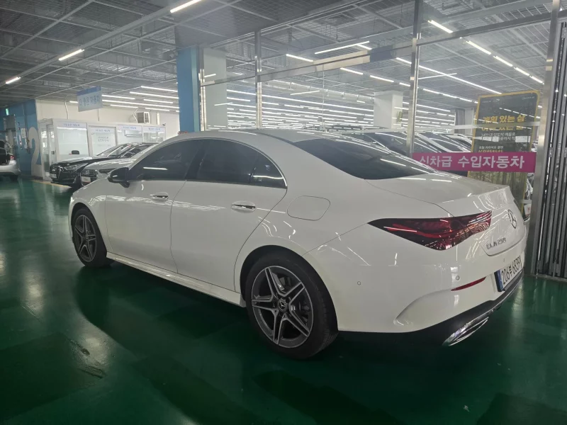 Mercedes-Benz CLA-Class