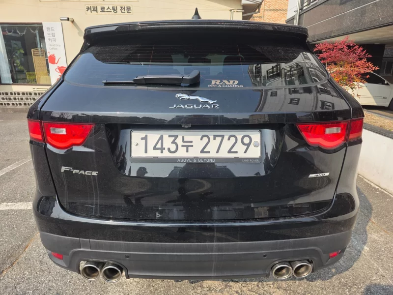 Jaguar F-PACE