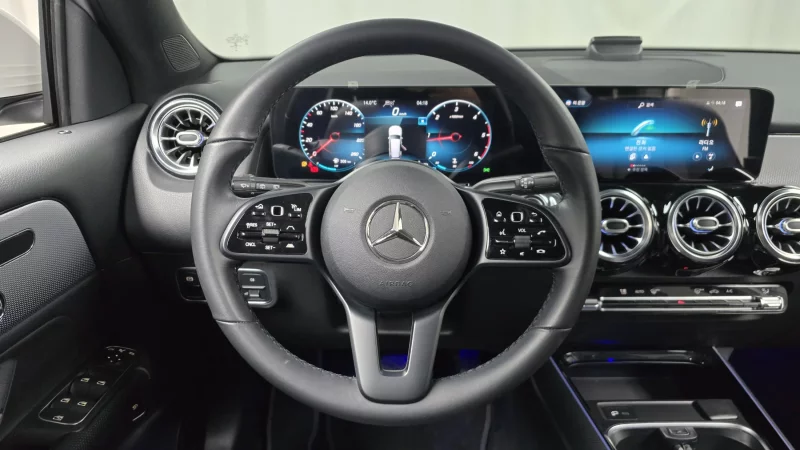 Mercedes-Benz GLB-Class