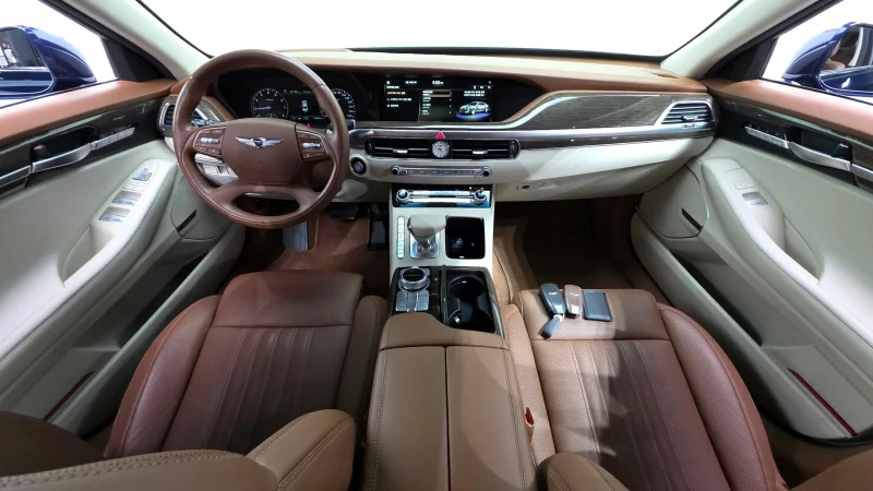 Genesis G90