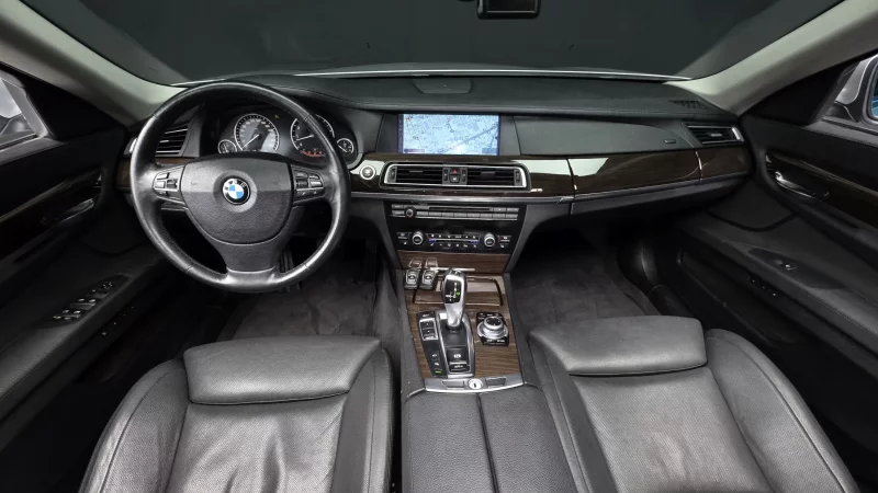 BMW 7-Series
