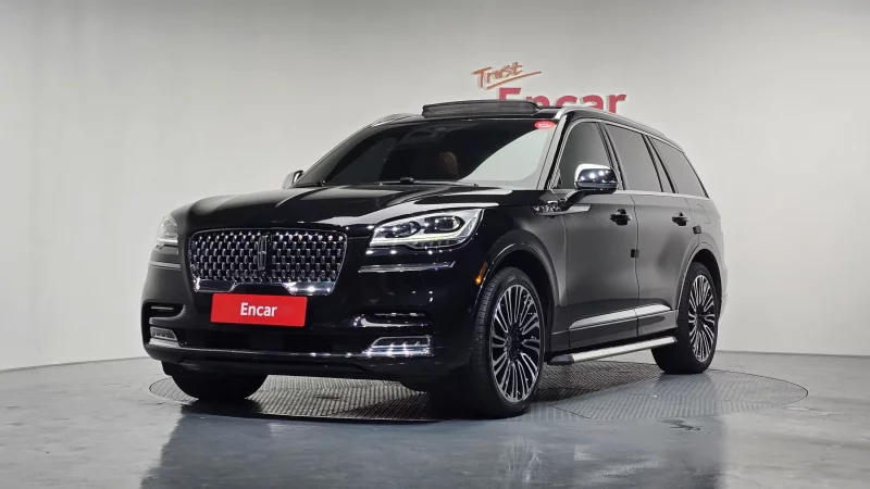 Lincoln AVIATOR