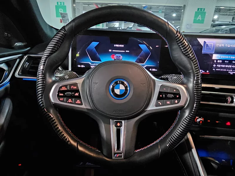 BMW i4