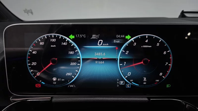 Mercedes-Benz GLA-Class