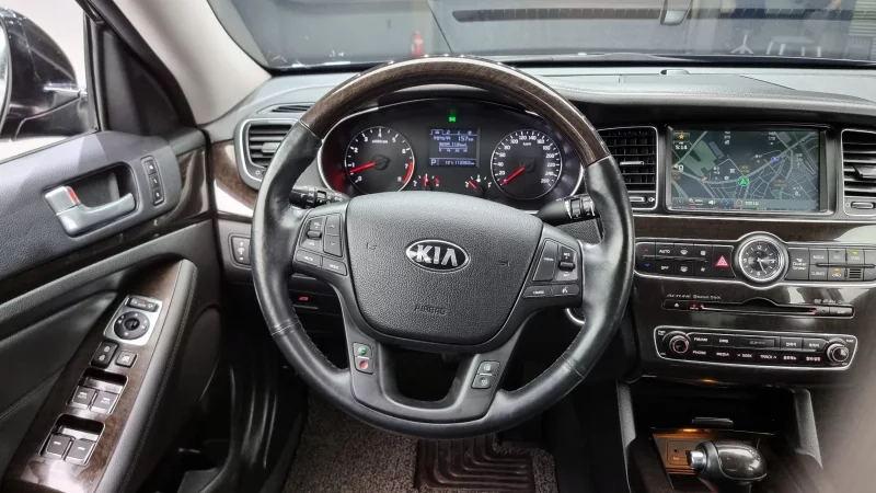 Kia K7