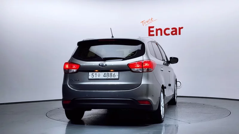Kia Carens