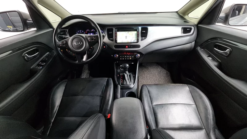 Kia Carens