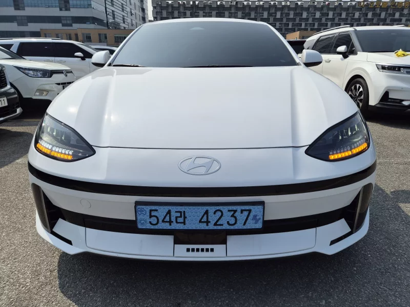 Hyundai Ioniq 6