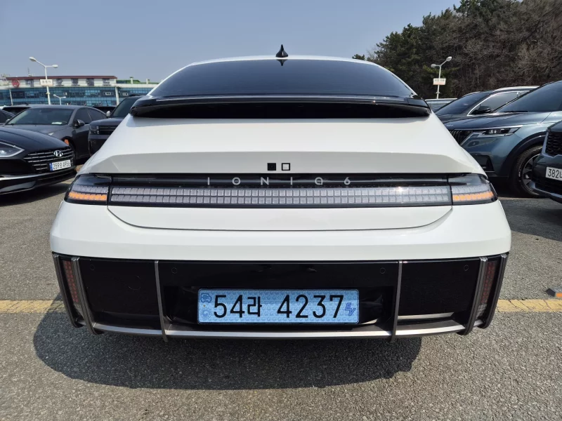 Hyundai Ioniq 6