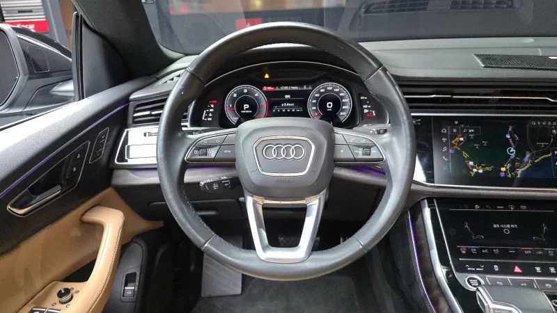 Audi Q8