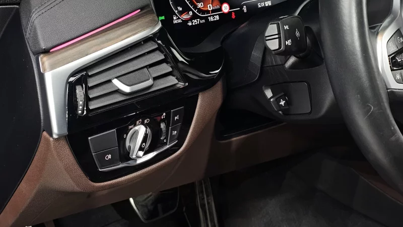 BMW 6-Series Gran Turismo