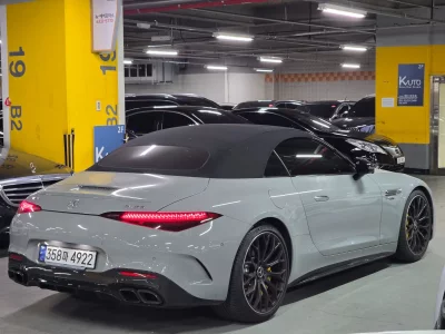 Mercedes-Benz SL-Class