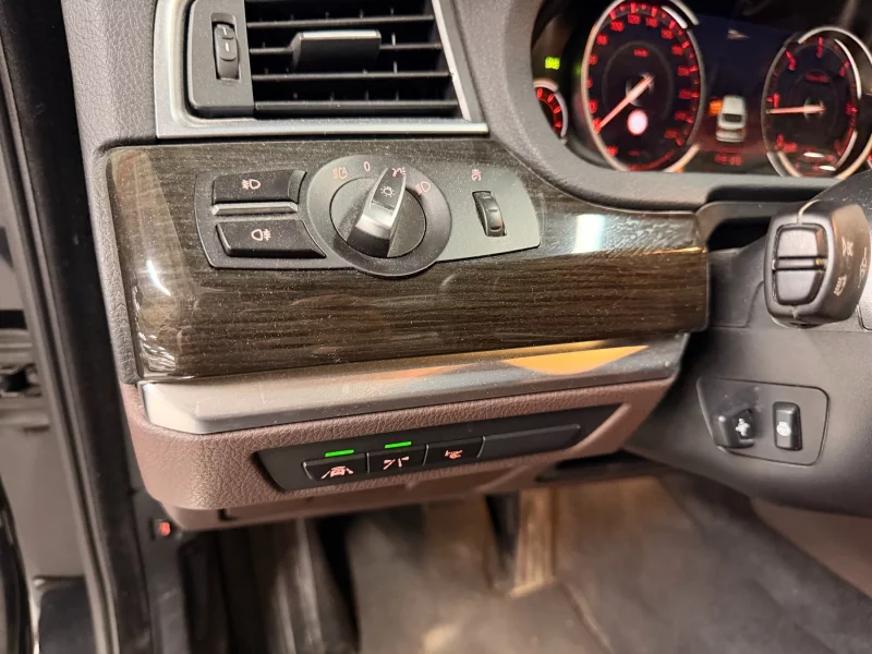 BMW 5-Series Gran Turismo