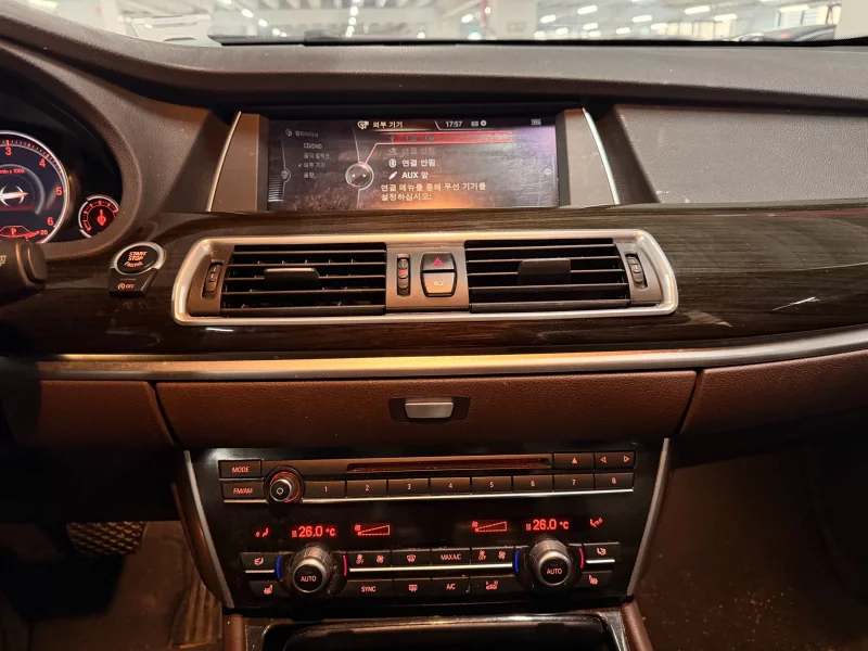 BMW 5-Series Gran Turismo