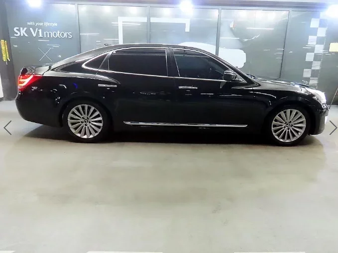 Hyundai Equus