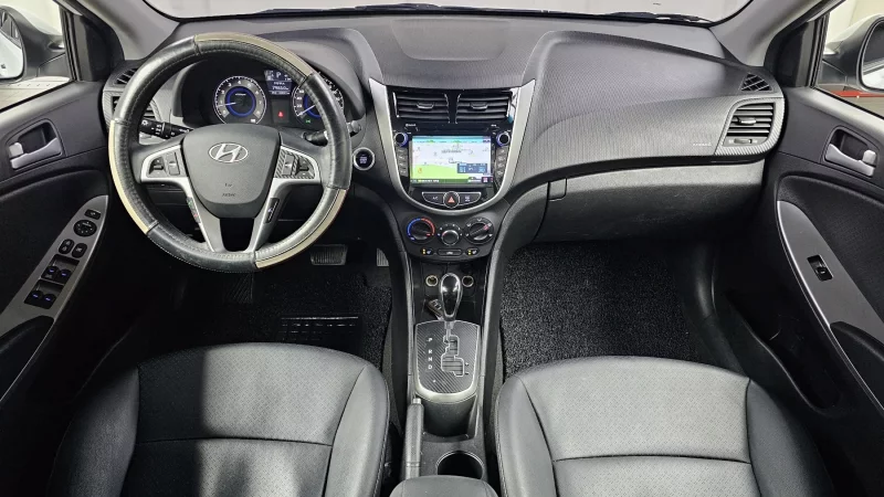 Hyundai Accent
