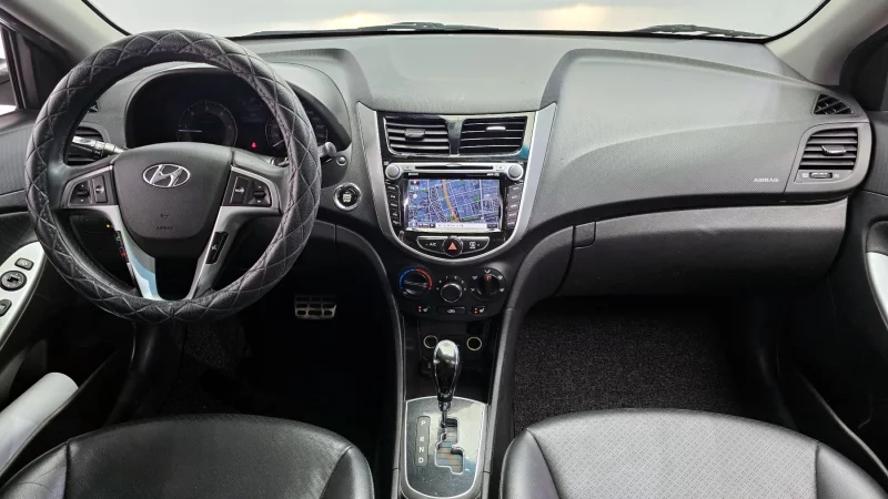 Hyundai Accent