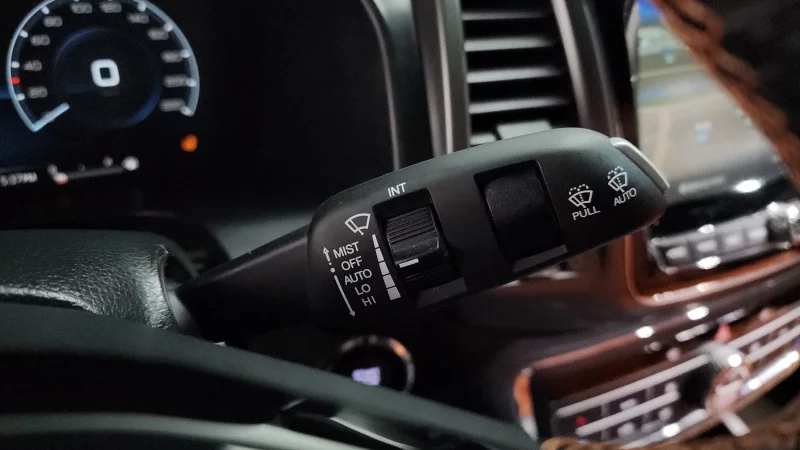 SsangYong Rexton Sports Khan