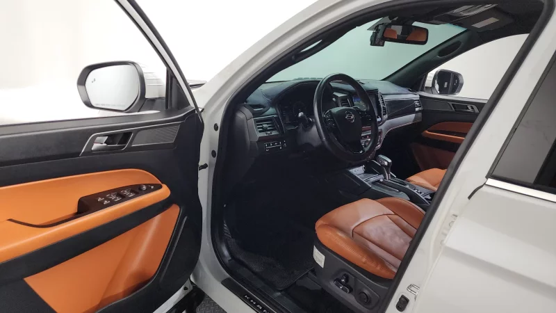 SsangYong Rexton Sports Khan