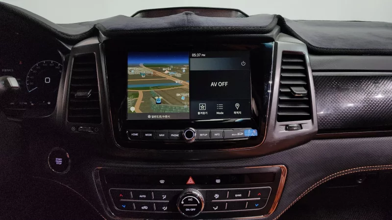 SsangYong Rexton Sports Khan