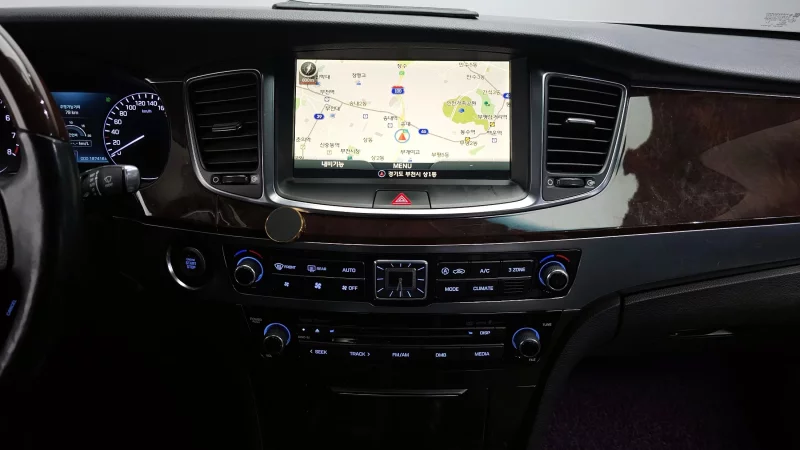 Hyundai Equus
