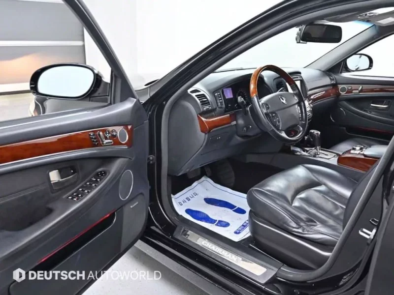 SsangYong Chairman W