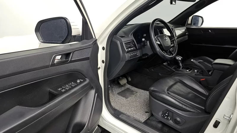 SsangYong Rexton Sports