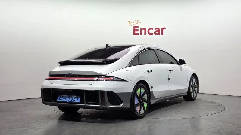 Hyundai Ioniq 6