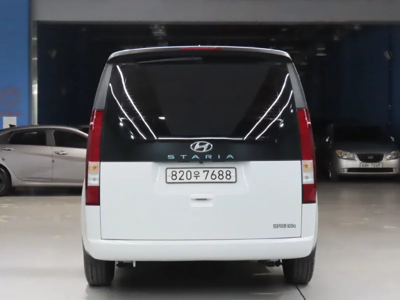 Hyundai Staria