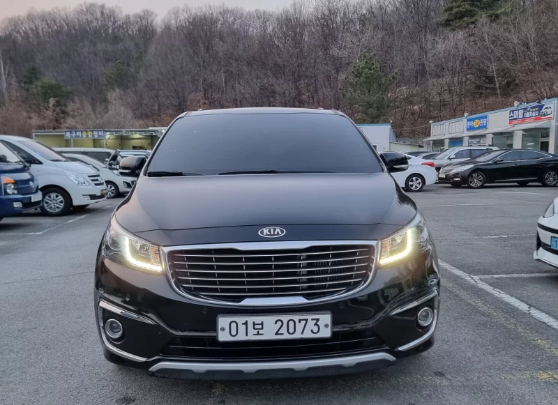 Kia Carnival