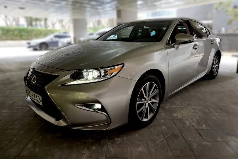 Lexus ES300h