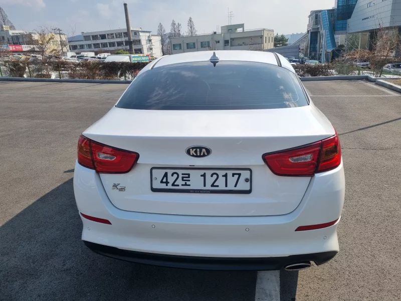Kia K5