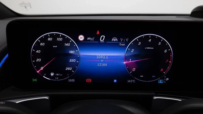 Mercedes-Benz GLB-Class