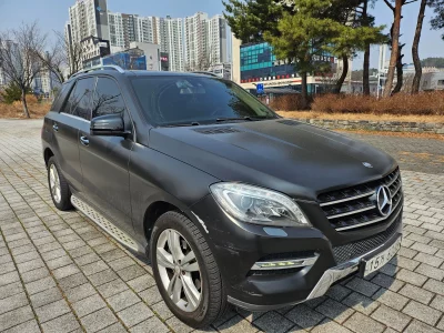 Mercedes-Benz M-class