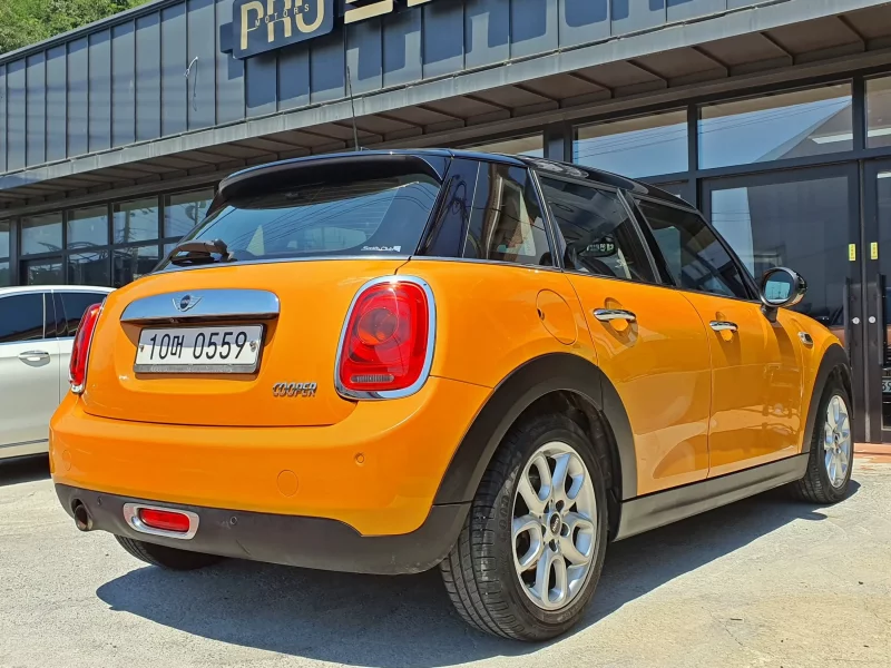 MINI Cooper