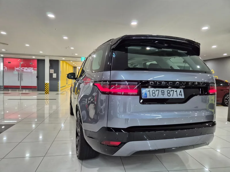 Land Rover DISCOVERY