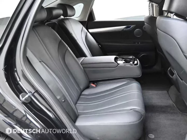 Genesis Electrified G80