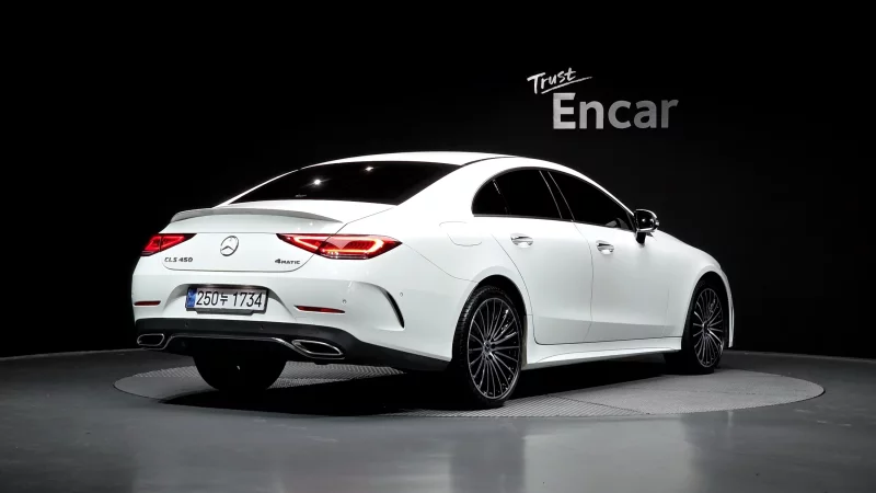 Mercedes-Benz CLS-Class