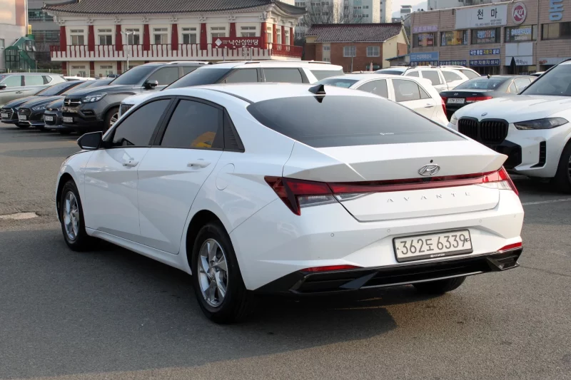 Hyundai AVANTE