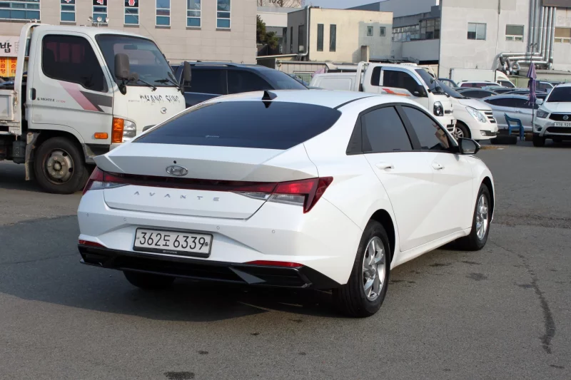 Hyundai AVANTE