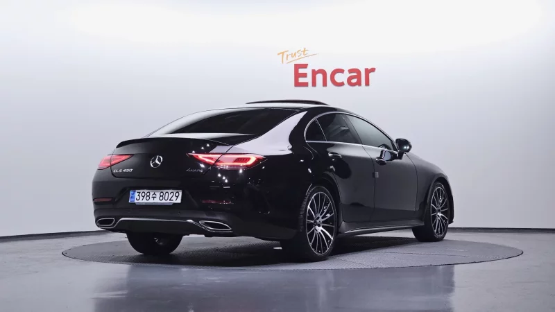 Mercedes-Benz CLS-Class