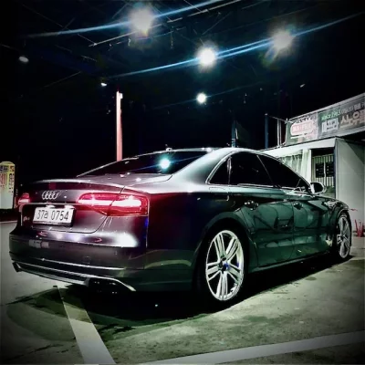 Audi S8