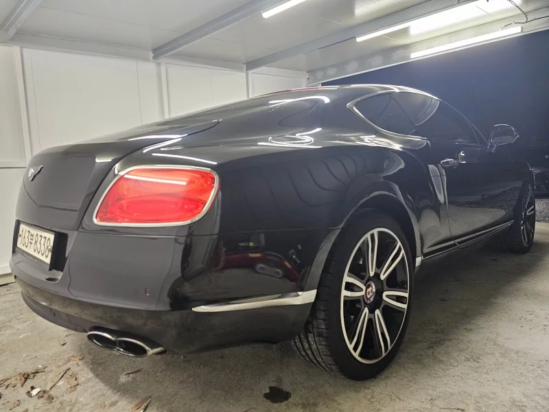 Bentley Continental GT