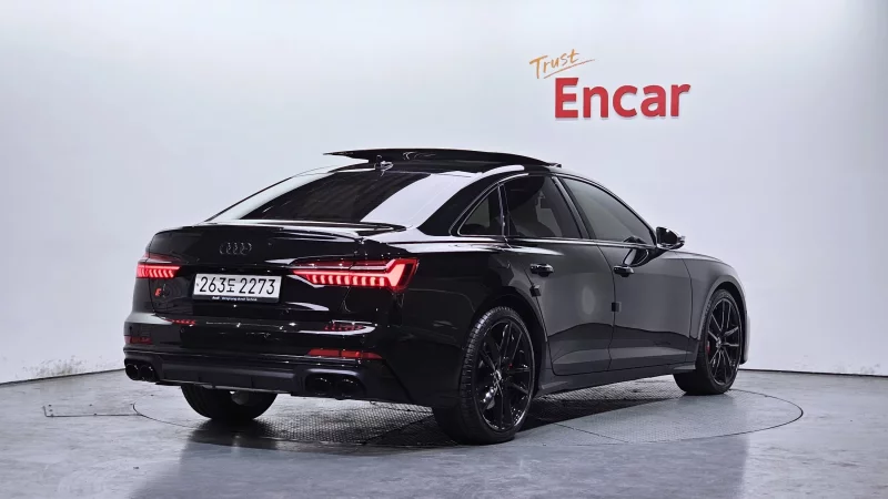 Audi S6