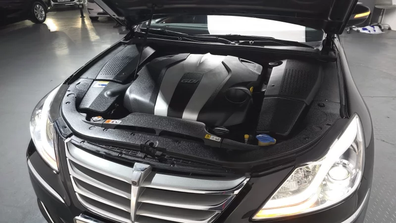 Hyundai Genesis