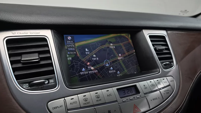Hyundai Genesis