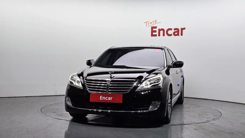 Hyundai Equus