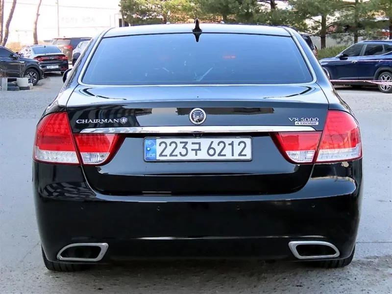 SsangYong Chairman W