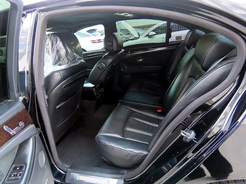 SsangYong Chairman W