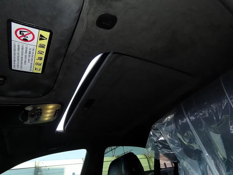 SsangYong Chairman W